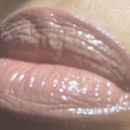 Julia Liquid Lip Glass